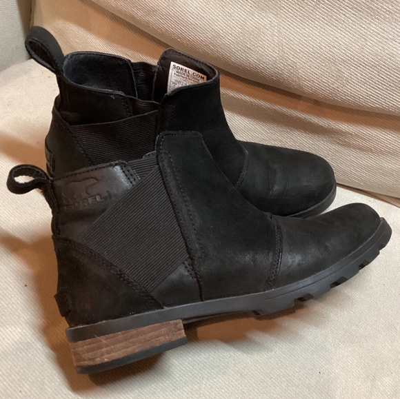 Sorel Black Emilie Chelsea Leather Boots Size 6.5 Waterproof Fall Winter Bootie - Picture 2 of 11